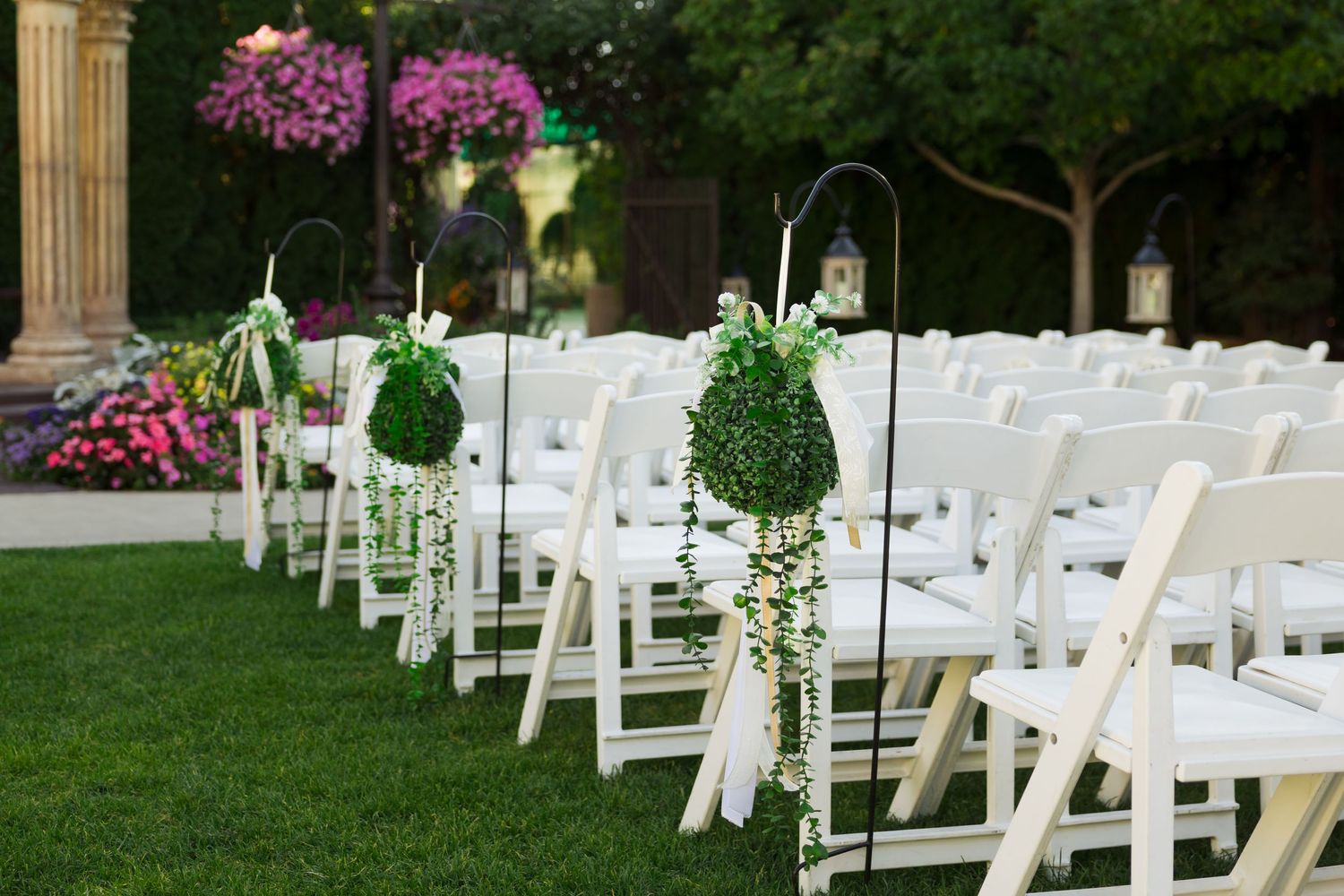 Ceremony setup at Le Jardin photography by Av Potter Photo a Utah wedding and lifestyle photographer