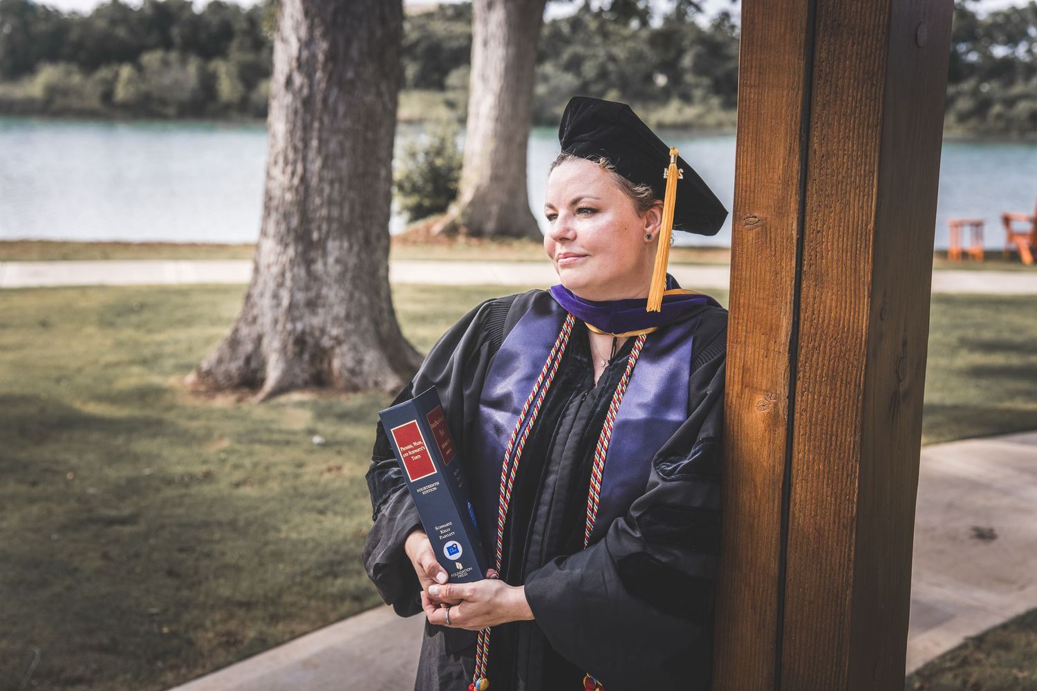 Graduation and senior photos.  Missouri City Family Photographer