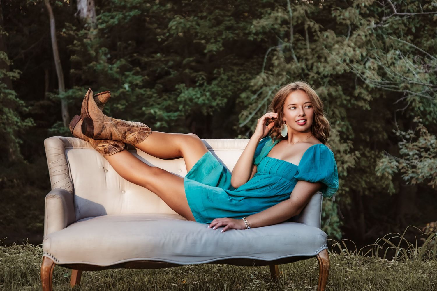 Playful senior portrait in nature at golden hour. Kentucky lifestyle photographer captures joy, personality, and warm natural light.