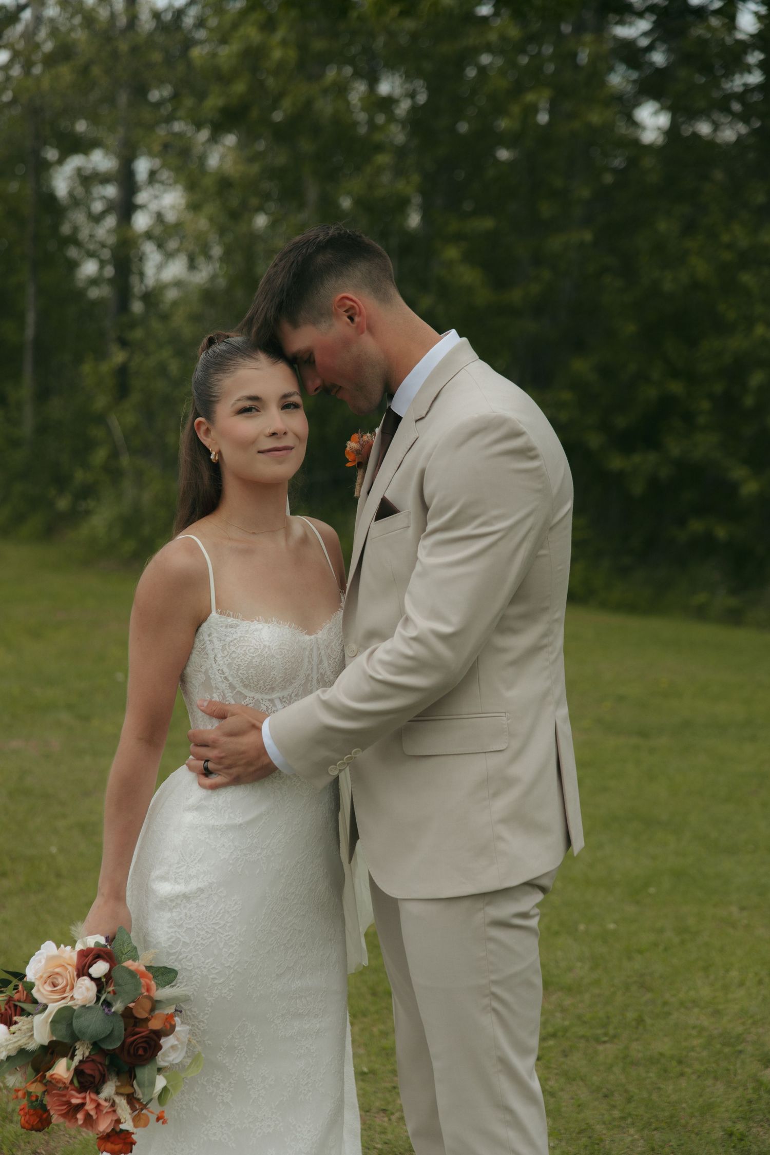 bride and groom at a wedding on lake superior