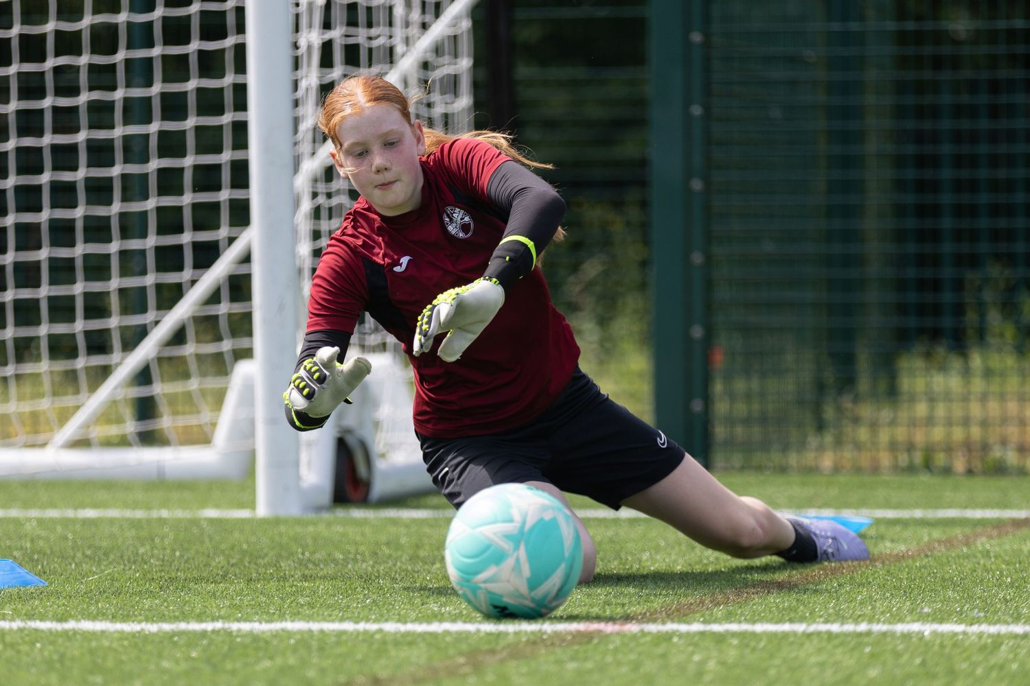goalkeeper diving