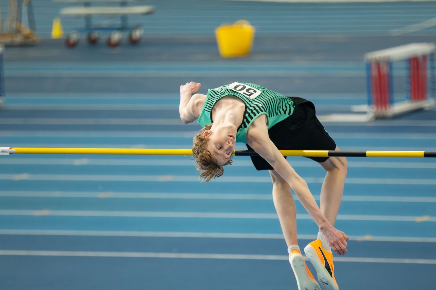 athlete mid high jump