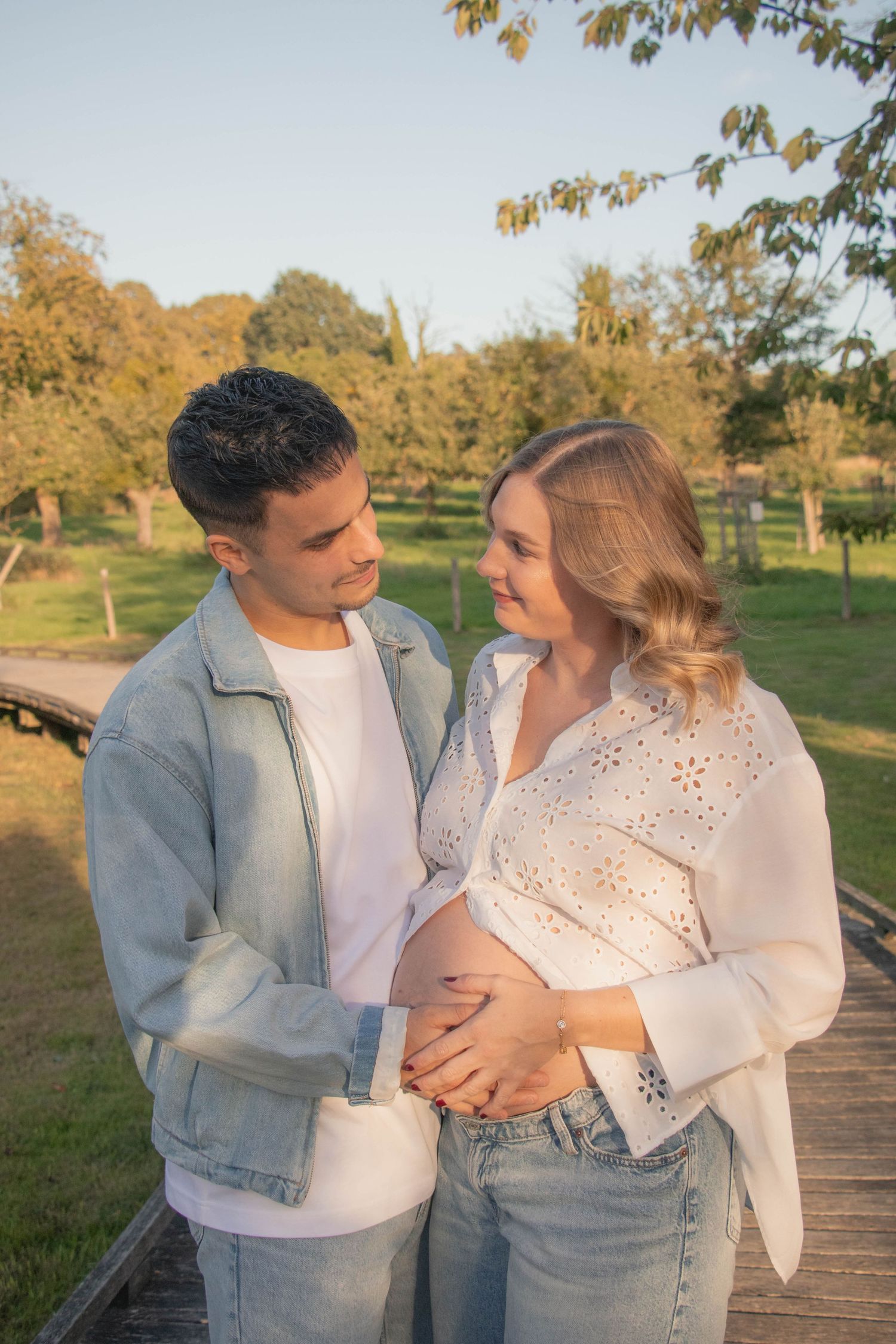 Zwangerschapsfotografie in Bilzen door Studio Reynaerts