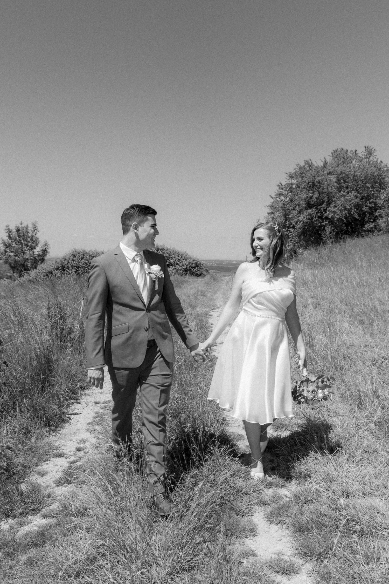 Hochzeitsfotograf in Tübingen
Reutlingen, Stuttgart, und Umgebung. 

Ich biete hochwertige Hochzeitsfotografie in stilvollen, modernen und k