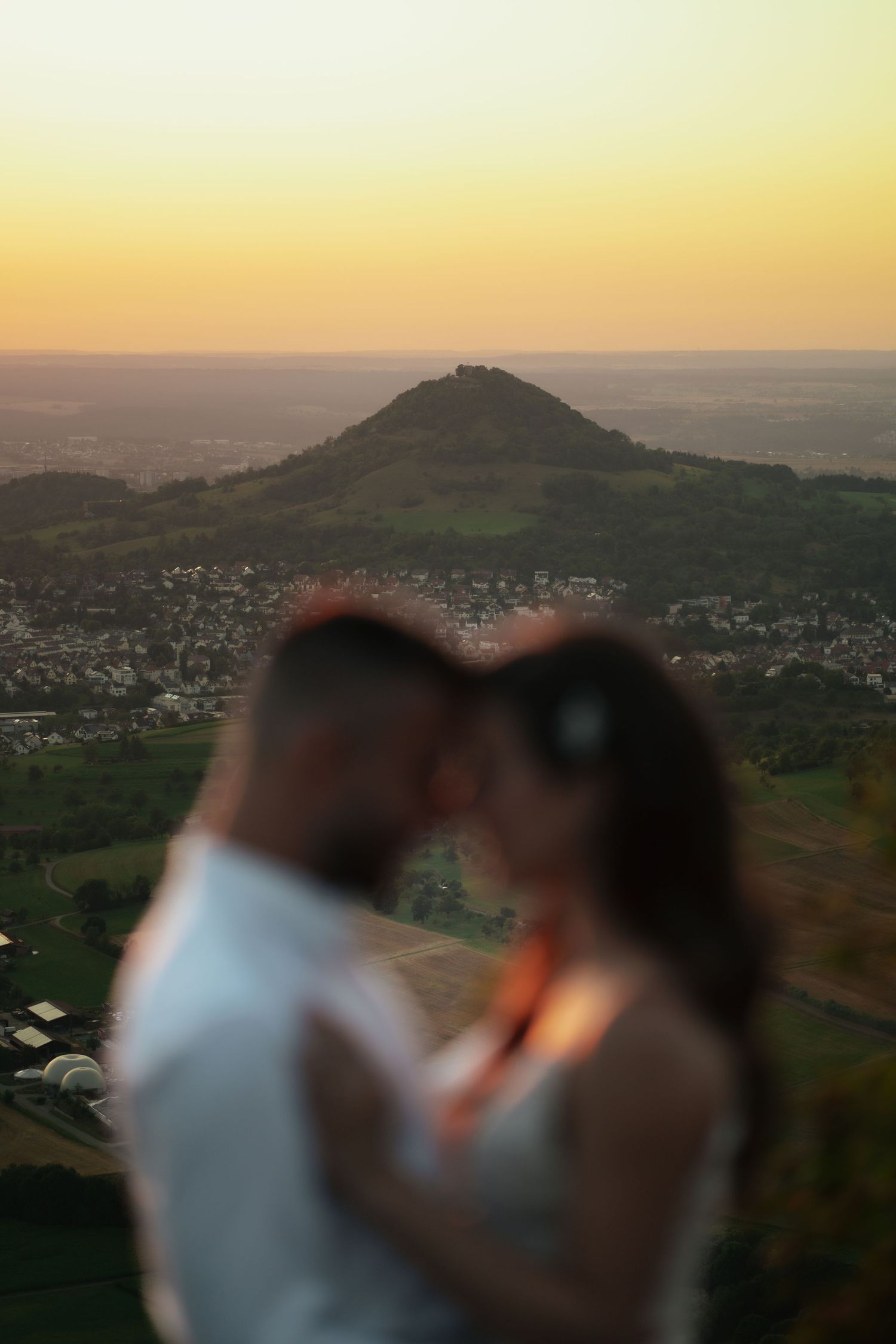 Hochzeitsfotograf in Tübingen
Reutlingen, Stuttgart, und Umgebung. 

Ich biete hochwertige Hochzeitsfotografie in stilvollen, modernen und k