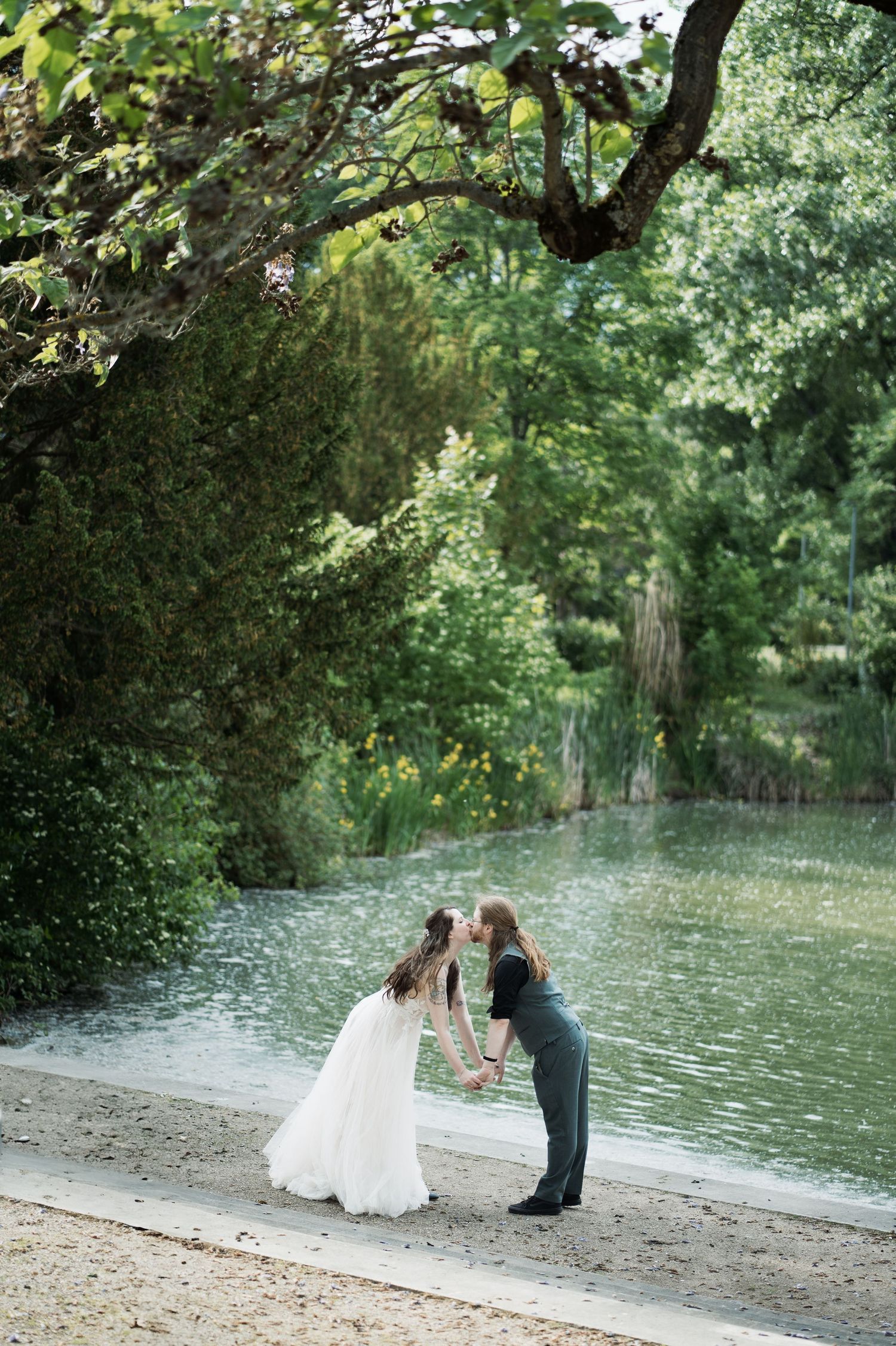 Hochzeitsfotograf in Tübingen
Reutlingen, Stuttgart, und Umgebung. 

Ich biete hochwertige Hochzeitsfotografie in stilvollen, modernen und k