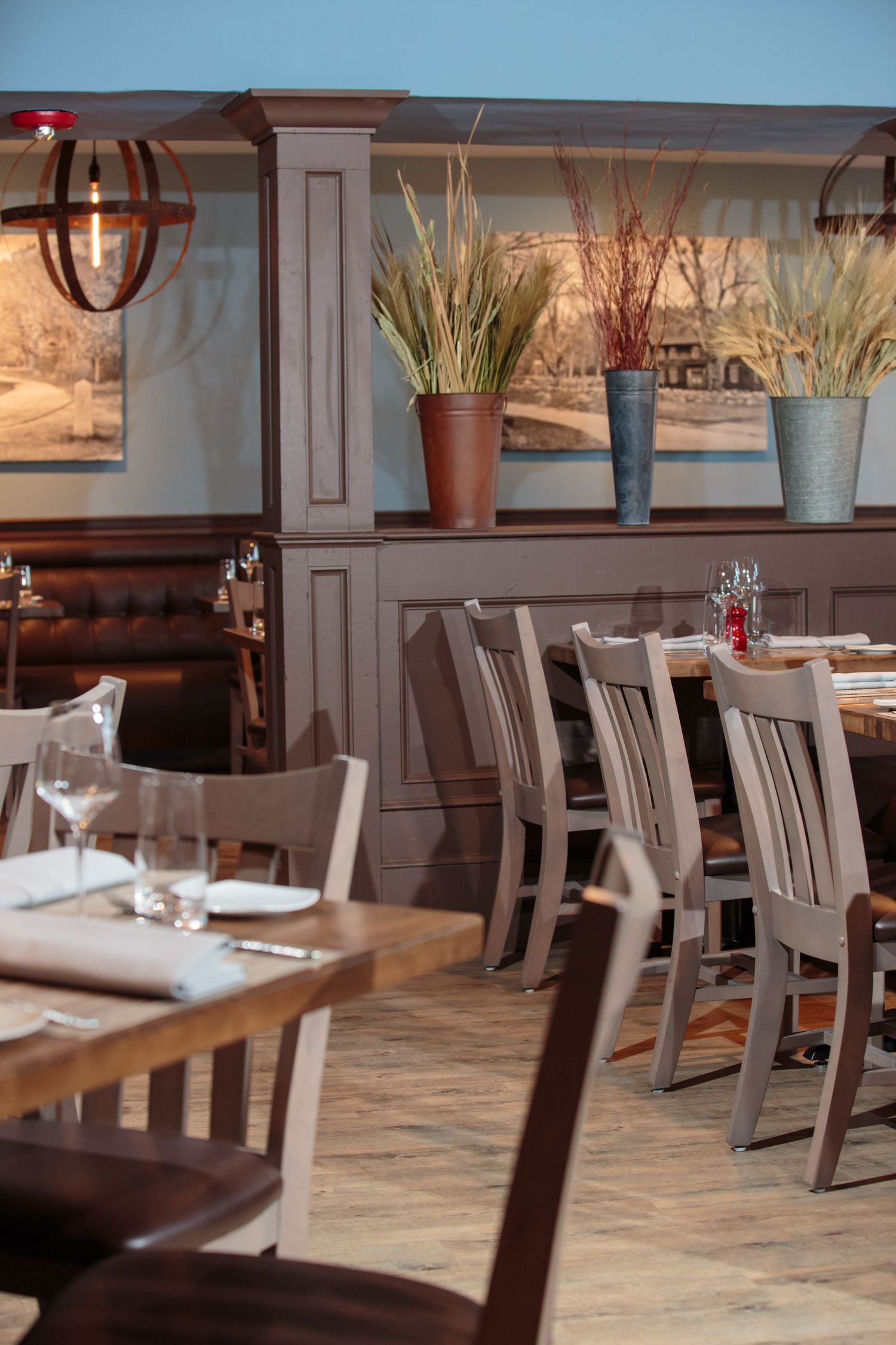 INTERIOR RESTAURANT PHOTOGRAPHY BY ROBERTO FARREN