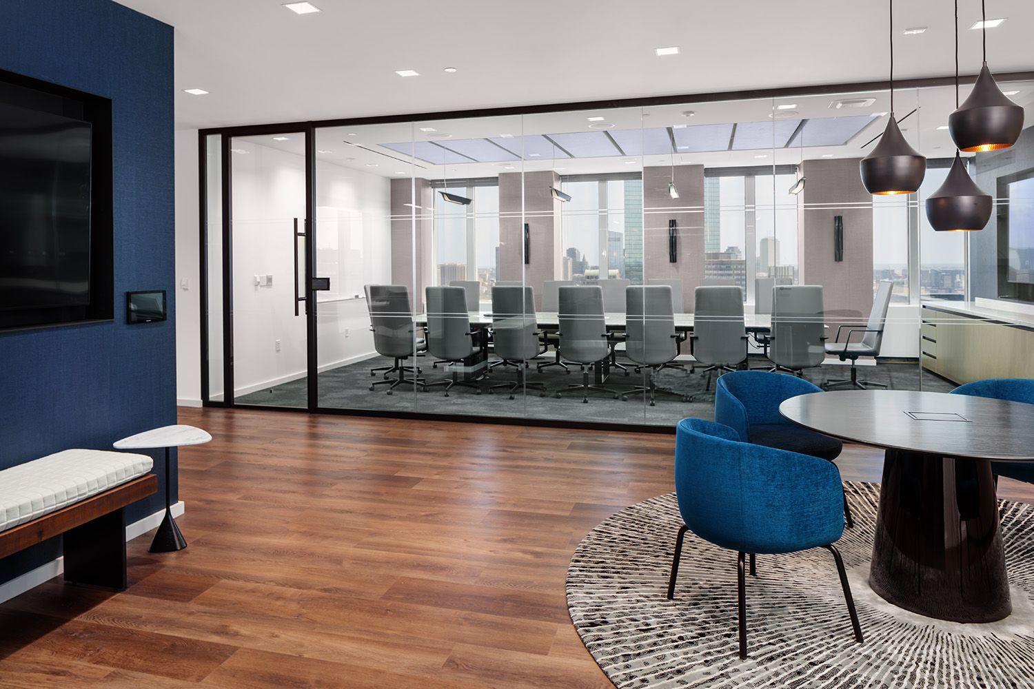 BOARD ROOM LOCATION IN A BOSTON BUSINESS TAKEN FOR THE ARCHITECTS THAT DESIGN THE INTERIOR SPACE