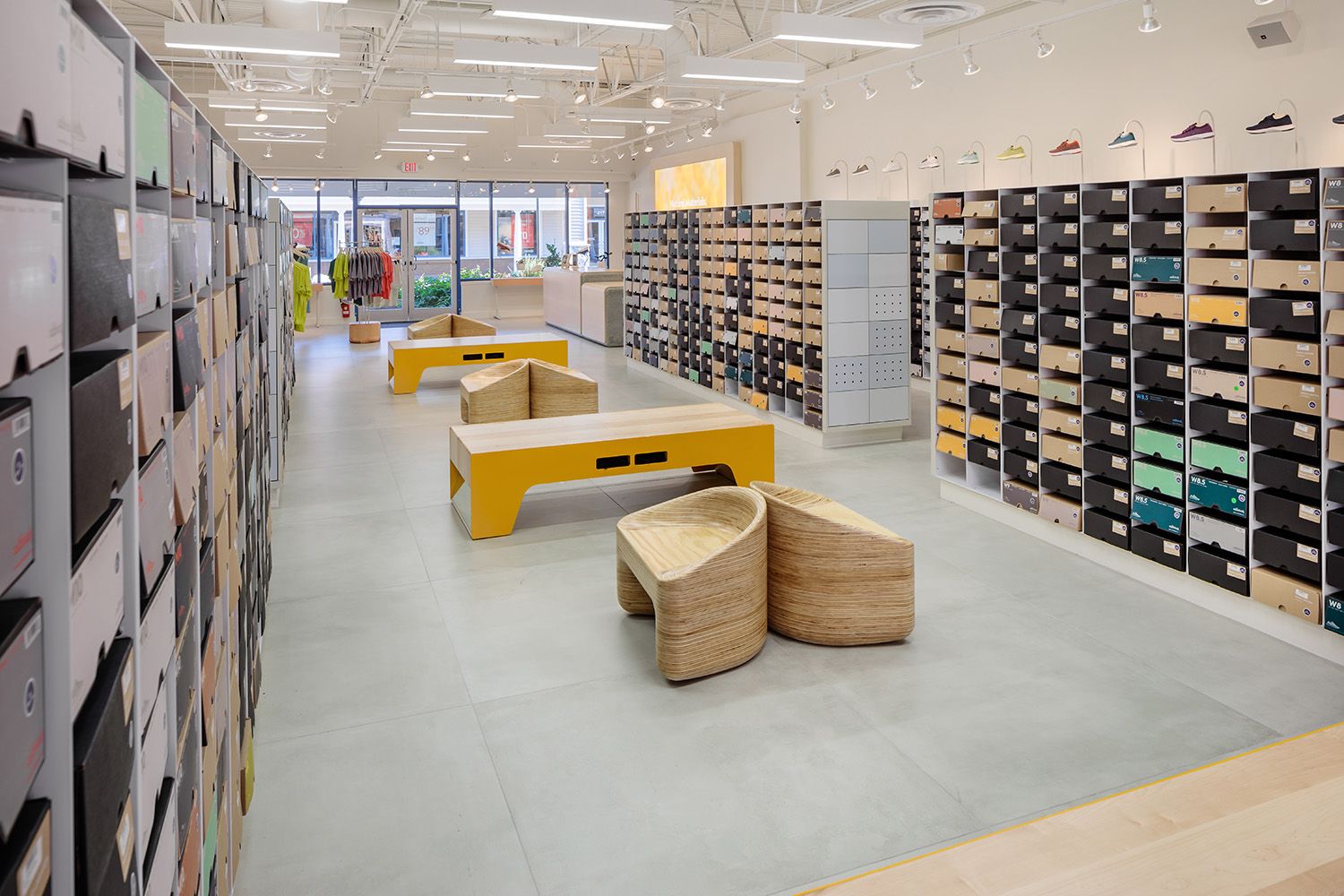 THE INTERIOR OF ALLBIRDS SHOE STORE JUST OUTSIDE OF BOSTON MASSACHUSETTS