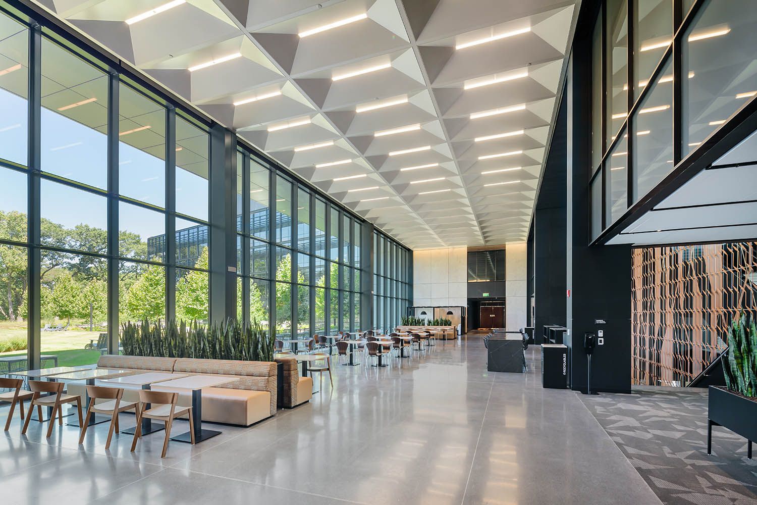 New office and life sciences building in Waltham MA architectural photography of meeting and dining spaces for Boston building developers