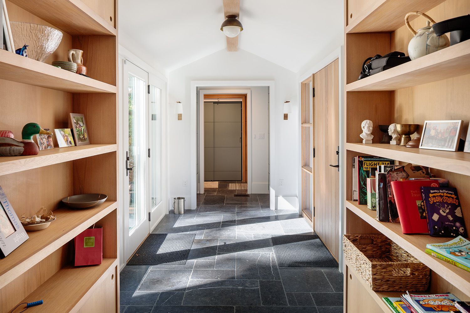 ENTRY WAY ARCHITECTURAL PHOTOGRAPHY BY ROBERTO FARREN BOSTON MA USA