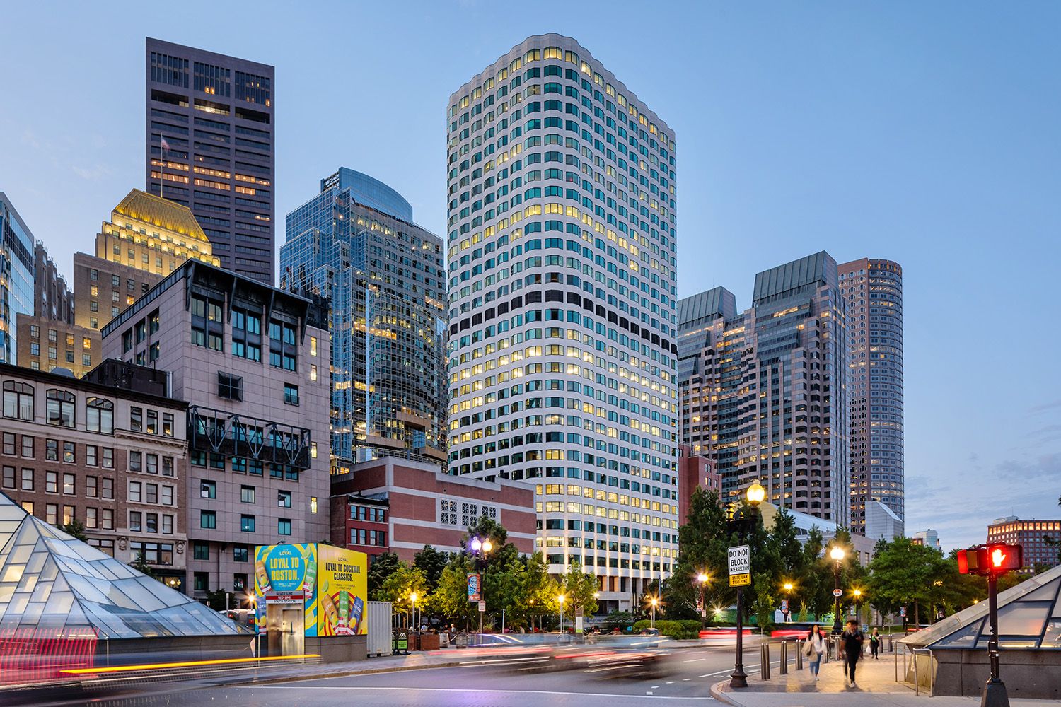BOSTON CITYSCAPE LANDSCAPE PHOTO SHOWING THE AREA AROUND SOUTH STATION AT DUSK SHOWING THE ARCHITECTURE OF THE BUILDINGS IN AREA OF CITY