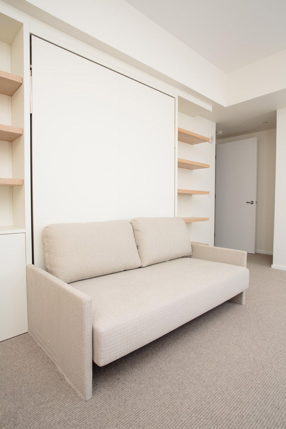 INTERIOR PHOTO TO SHOW NEW CONSTRUCTION PROJECT ON BOSTON BY ARCHITECTURAL PHOTOGRAPHER ROBERTO FARREN