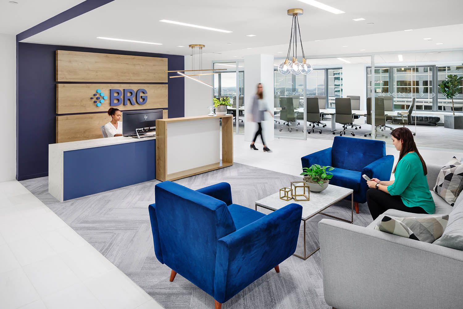 BOSTON ARCHITECTURAL, INTERIOR AND COMMERCIAL PHOTOGRAPHY FOR THE NEW ENGLAND REGION. BOSTON ARCHITECTURAL PHOTOGRAPHER ROBERTO FARREN