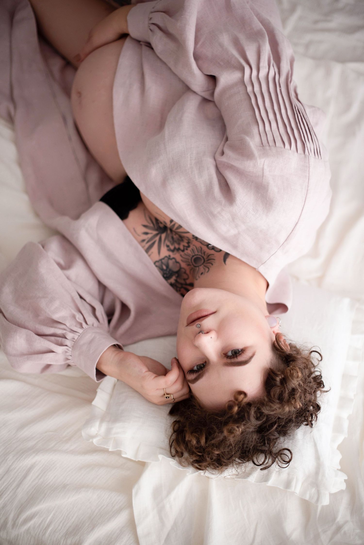 Maternity photo session in Bellevue, Redmond, Kirkland