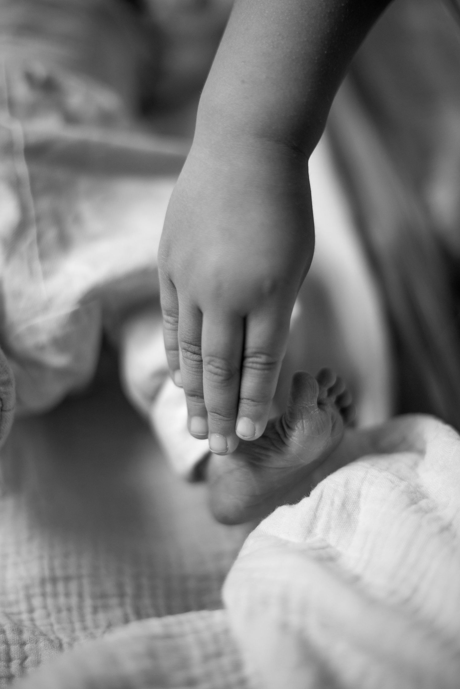 moms of Seattle, peps, newborn photographer in hospital