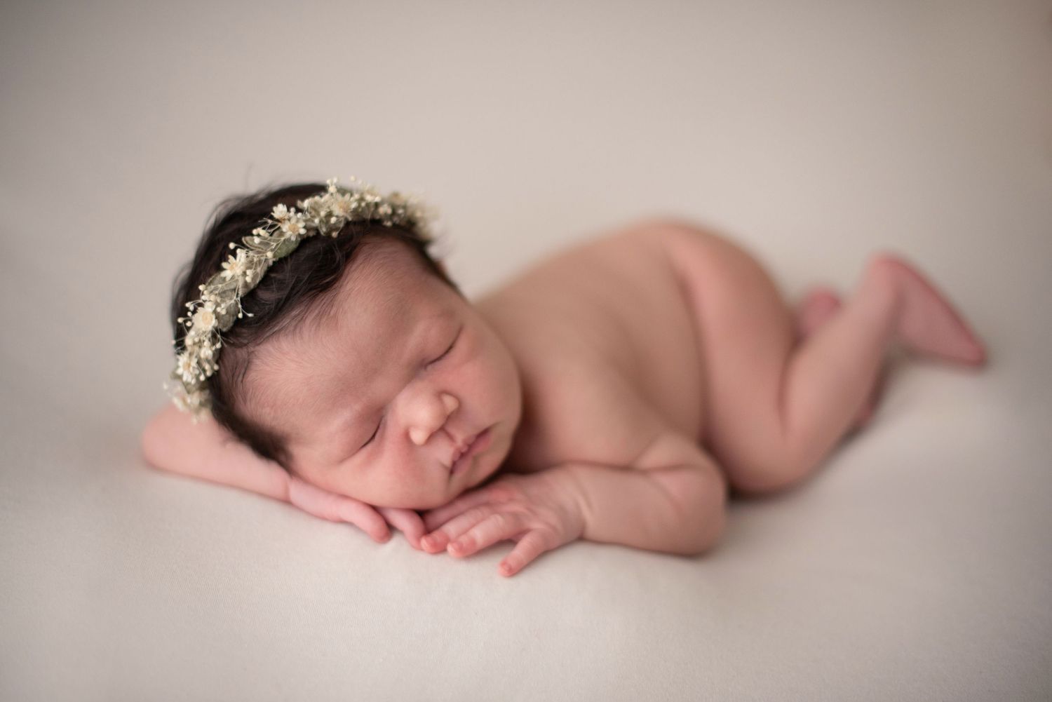 newborn family maternity photographer, Washington, Seattle, Bellevue, videographer in Washington state,