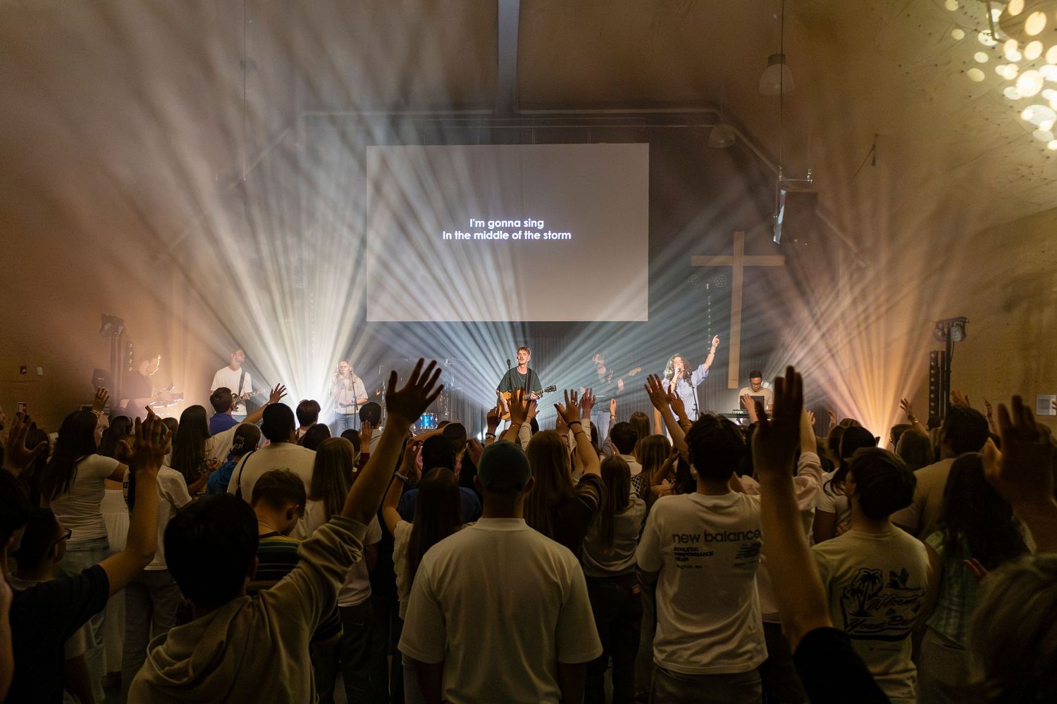 Youth Impact - Byjorinapeene
Aanbiddingsavond Rotterdam