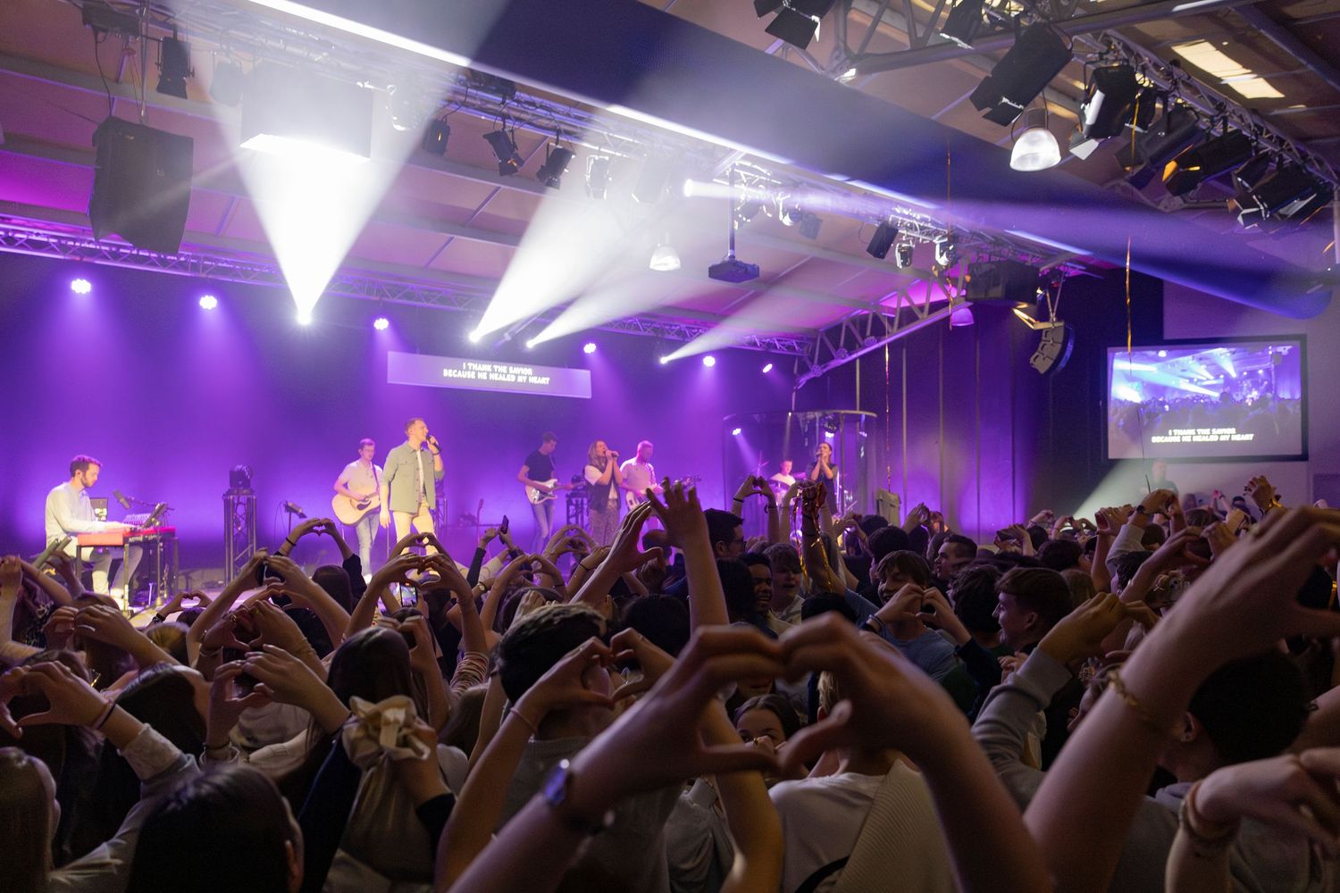 Limitless Build your Culture - Byjorinapeene
Aanbiddingsavond jongeren
Unlimited Worship