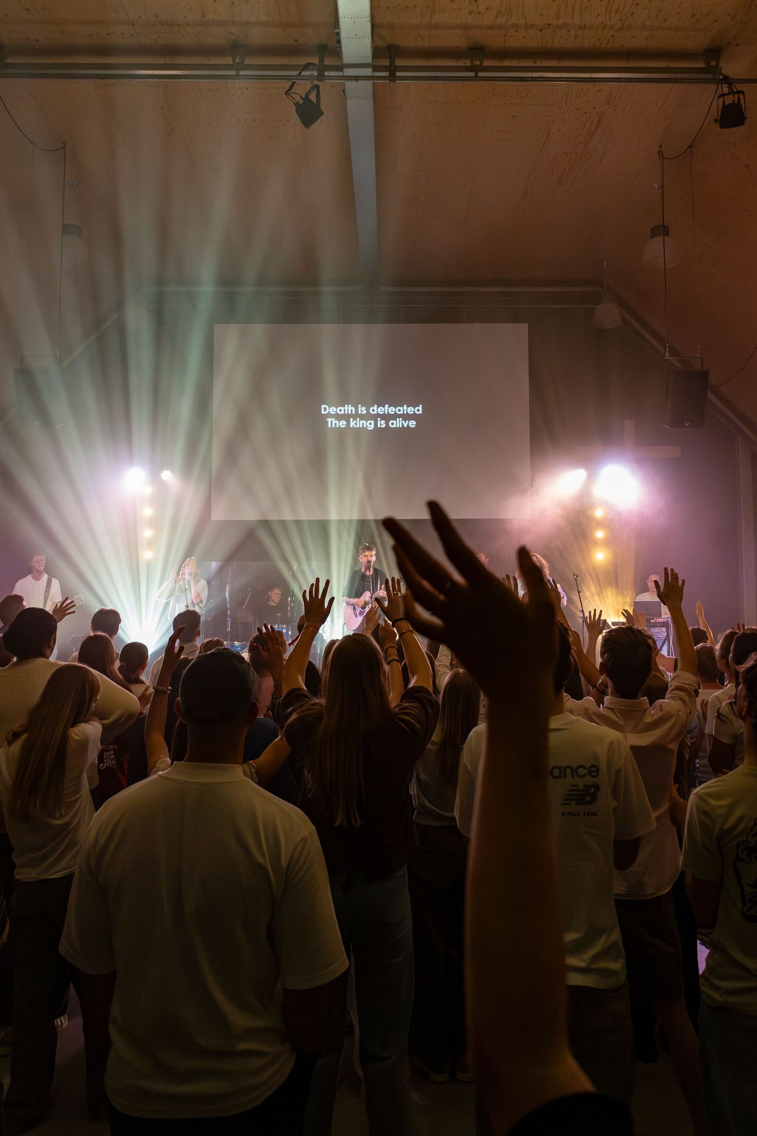 Youth Impact - Byjorinapeene
Aanbiddingsavond Rotterdam