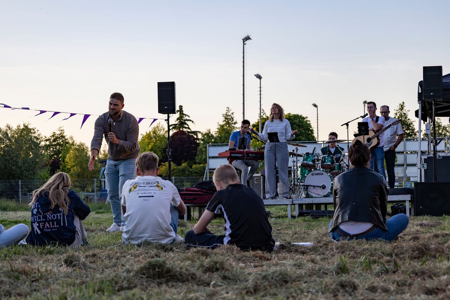 Stichting Rebuild - Byjorinapeene
VIDA 0184 Evangelisatie Campagne
Boven Hardinxveld
