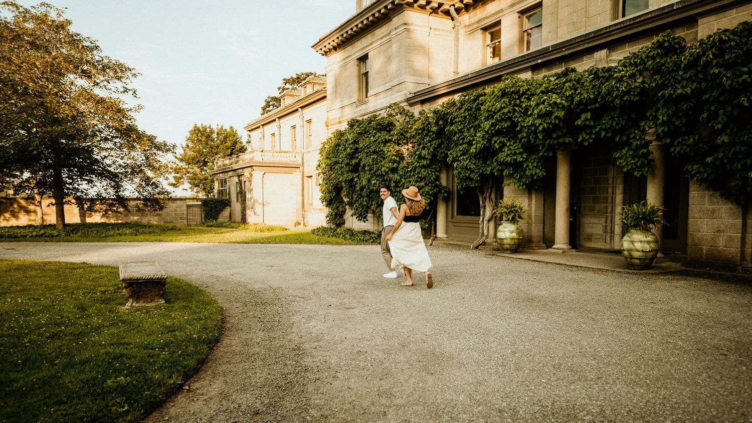 Couples photos in Connecticut with a natural, emotional vibe. Photographer serving Norwich and surrounding areas.