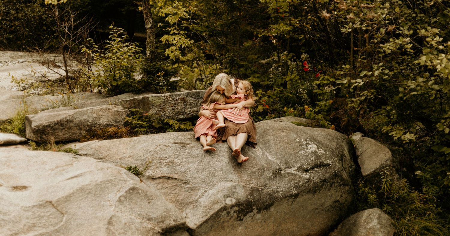Lifestyle family photography in Connecticut with natural light and real emotion. Serving Eastern CT.