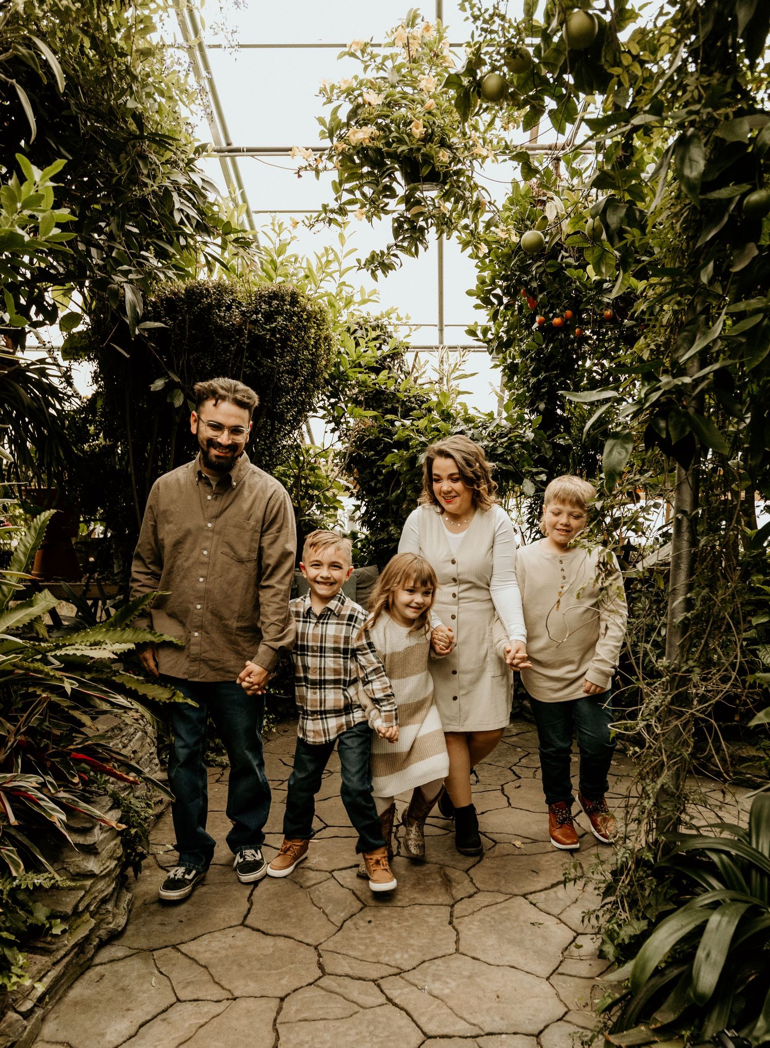 Family photos in Connecticut that embrace the chaos and connection. Norwich CT family photographer.