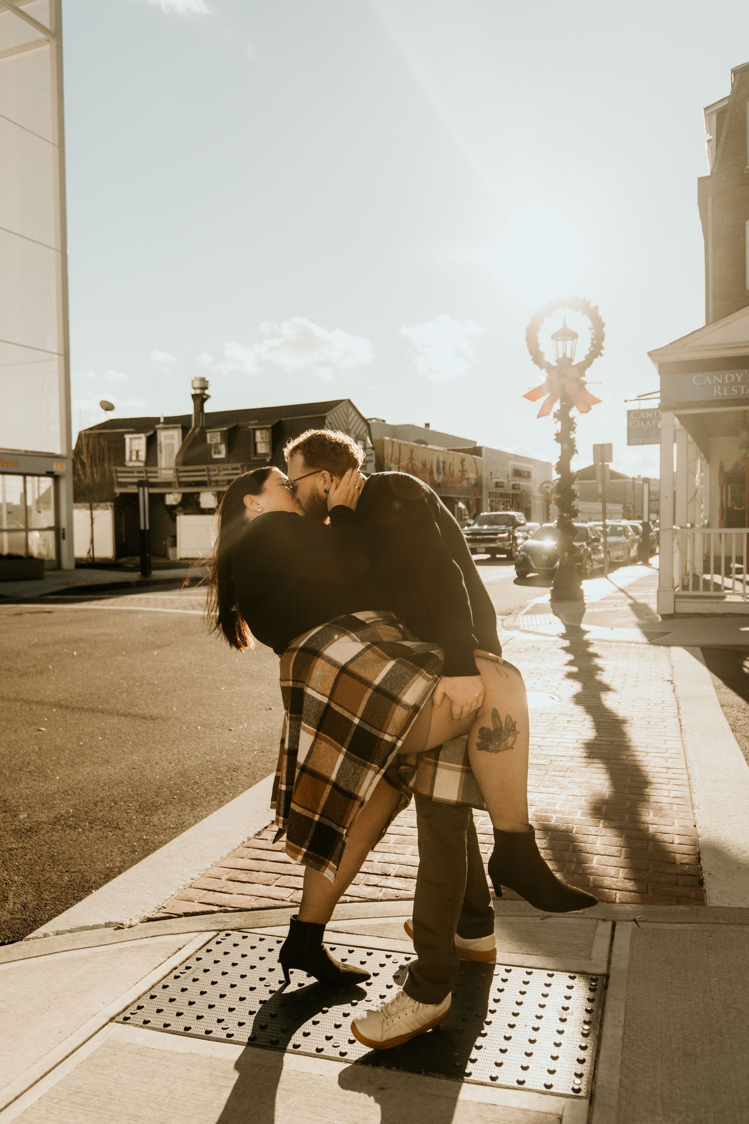 Connecticut couples photographer capturing real love, connection, and candid moments. Serving Norwich CT and New England couples.