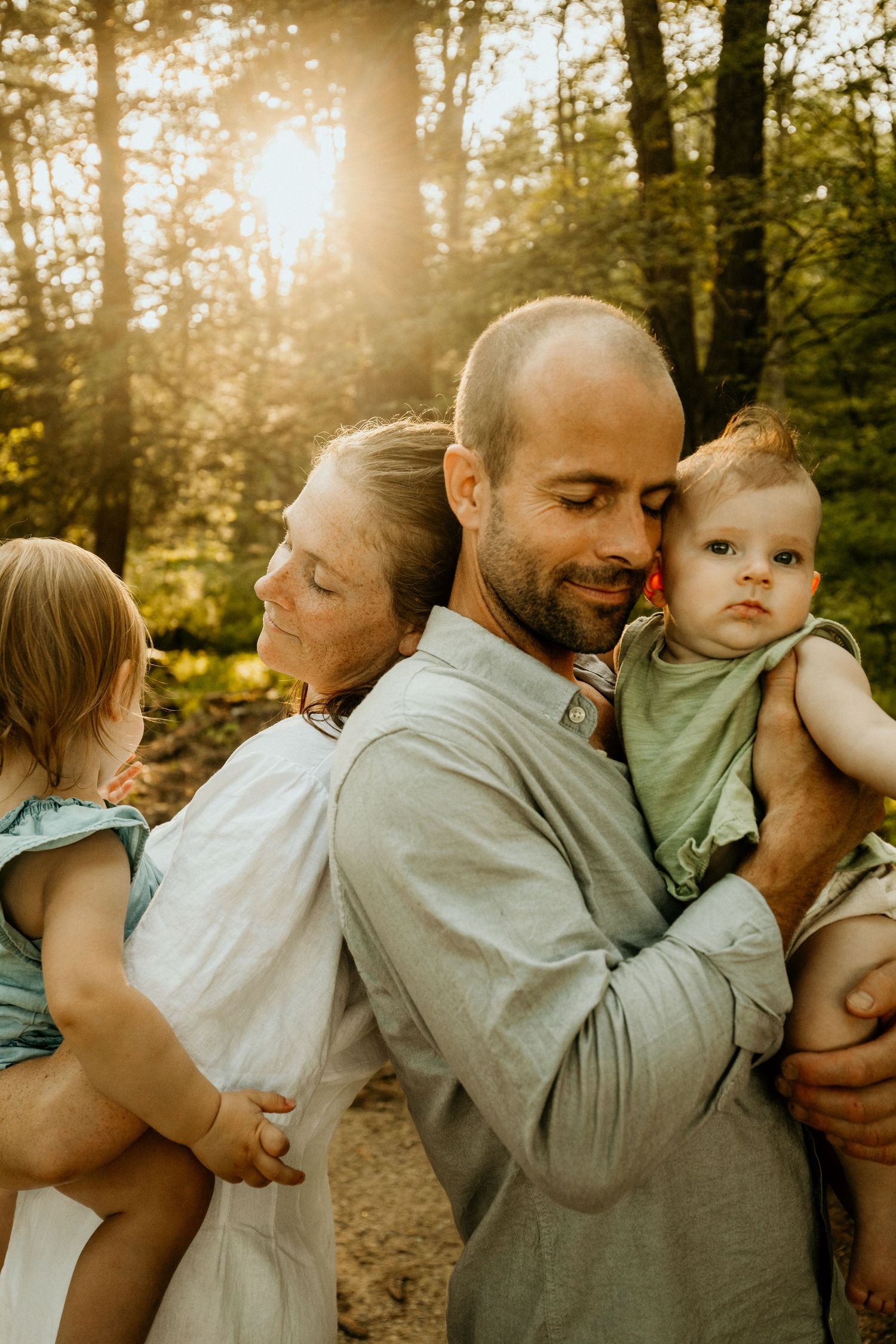 Connecticut family photographer capturing real, candid moments. Serving Norwich CT and New England families.