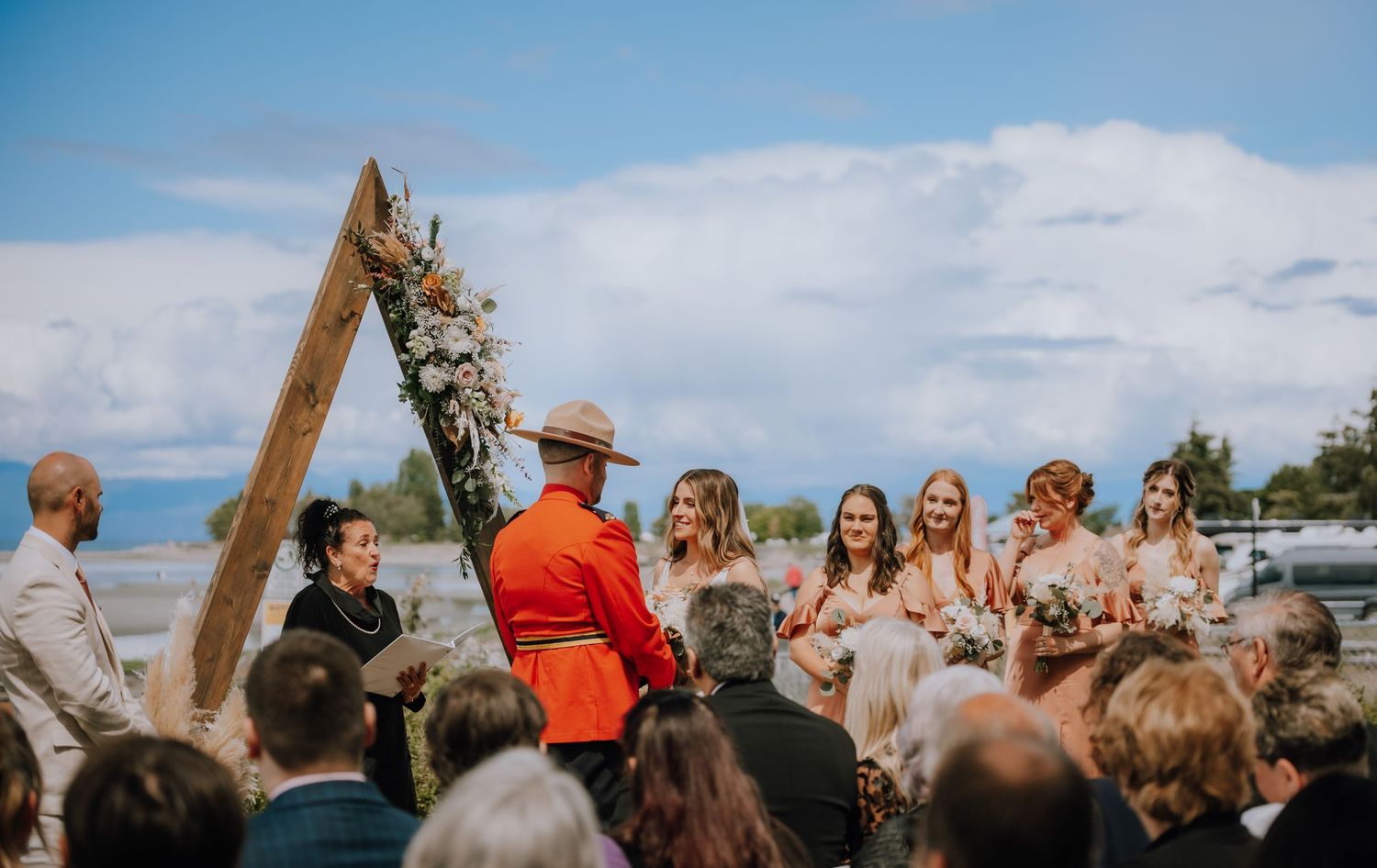 The Beach Club Resort Parksville Vancouver Island BC wedding ceremony