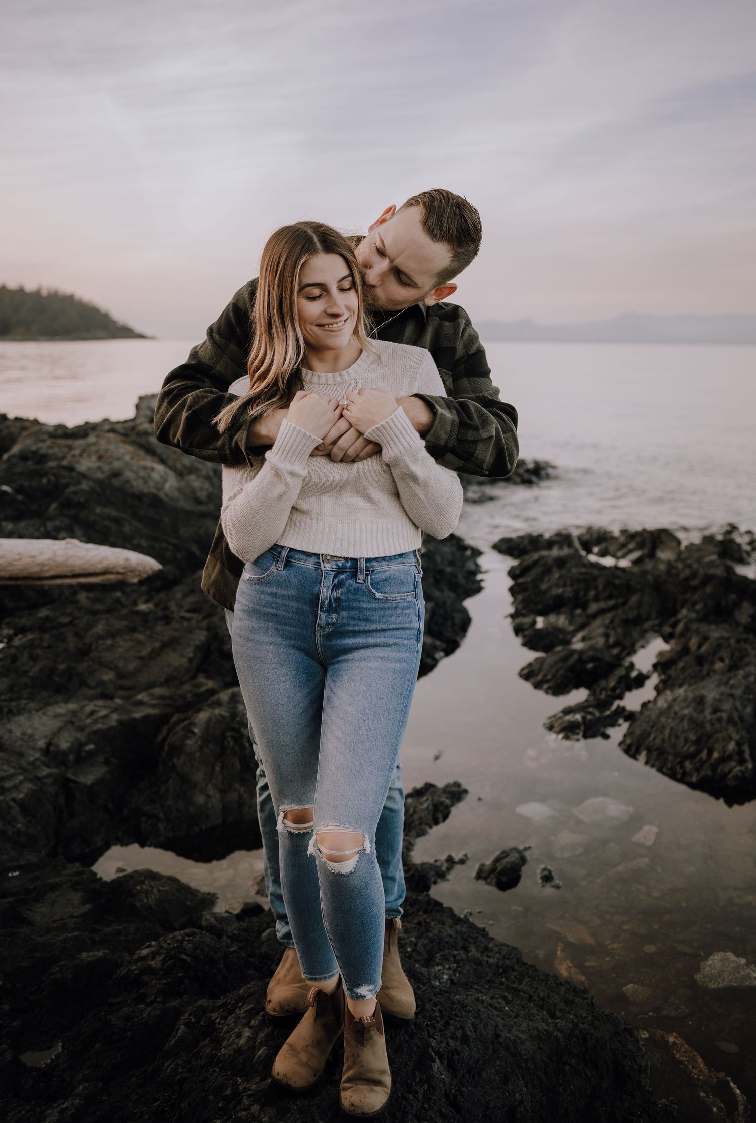 Nanaimo Engagement Photographer, Nanoose Bay, Vancouver Island Wedding, Golden Hour Photography, Couples Photography, Romantic Photo