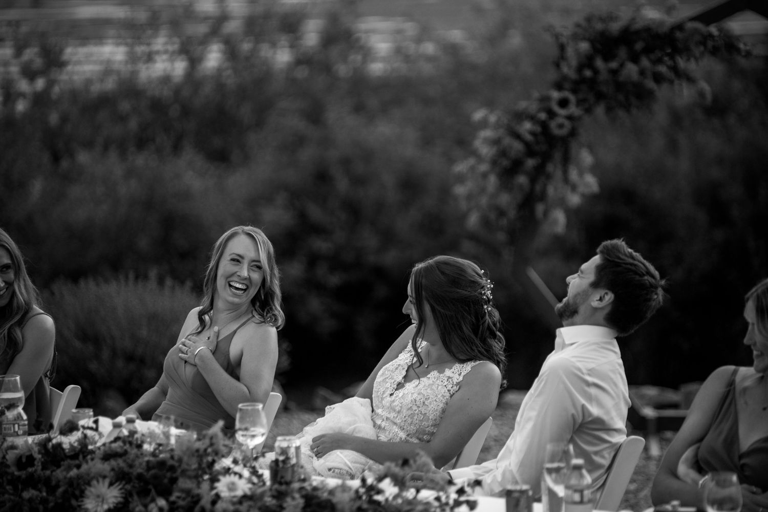 wedding reception, nanaimo wedding, vancouver island photographer, summer wedding, outdoor wedding, backyard ceremony