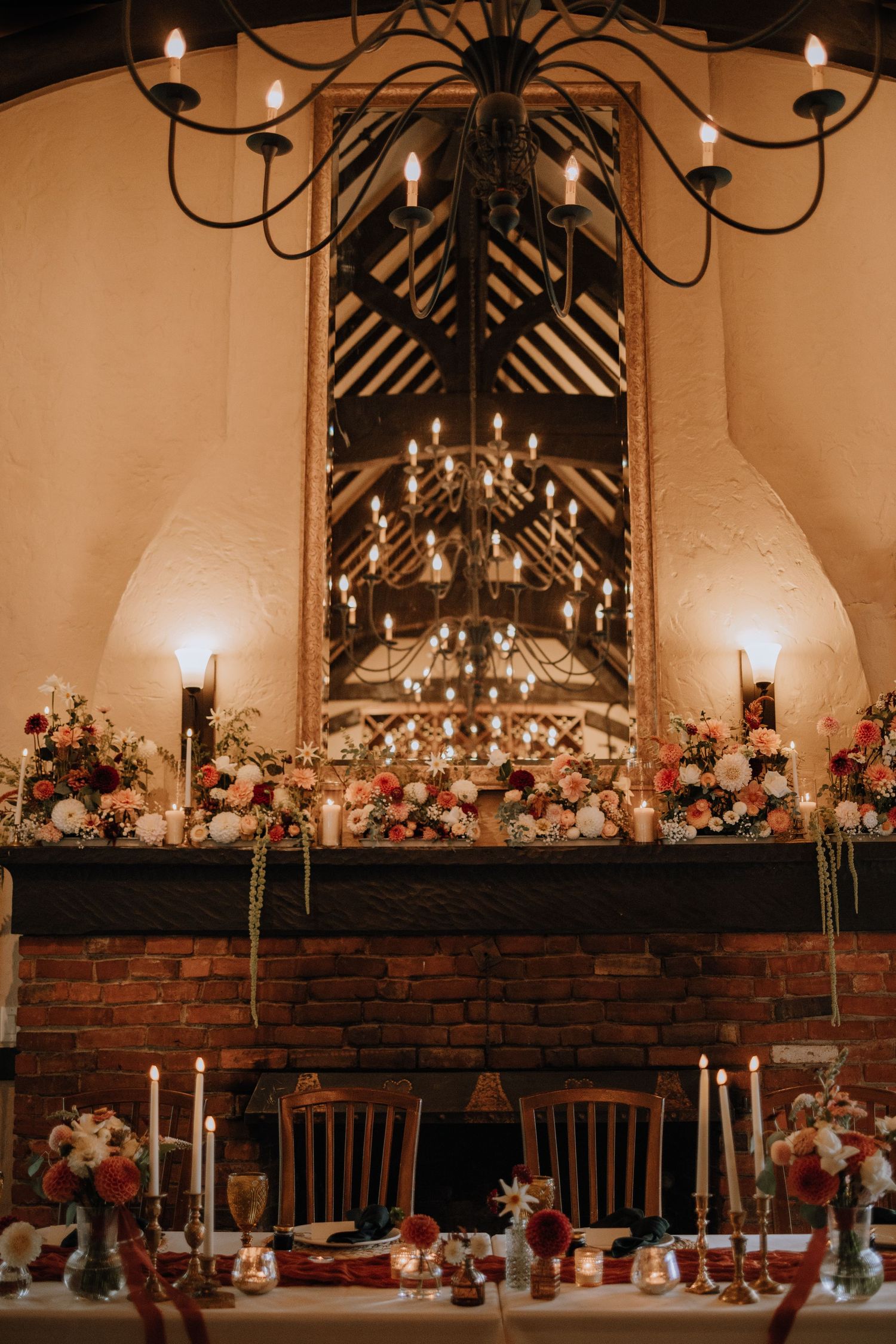 wedding inspired by great hall Harry Potter