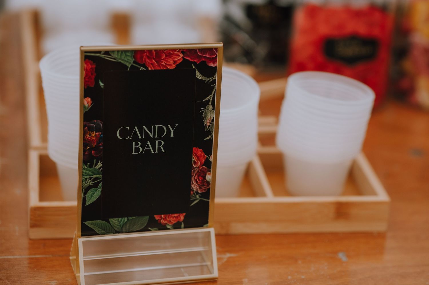 wedding candy bar for guests