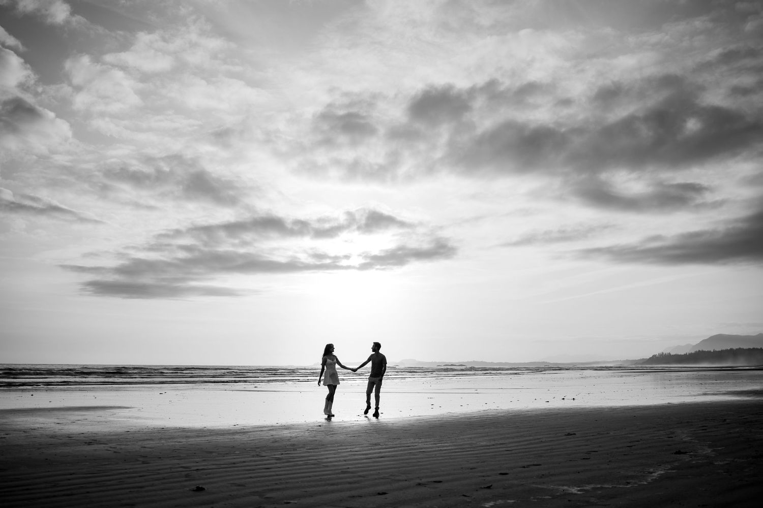 Tofino engagement session at sunset