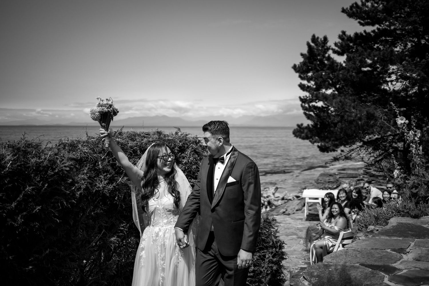 wedding photography, Gabriola island, elopement, intimate wedding, ceremony, gulf island wedding, nanaimo photographer