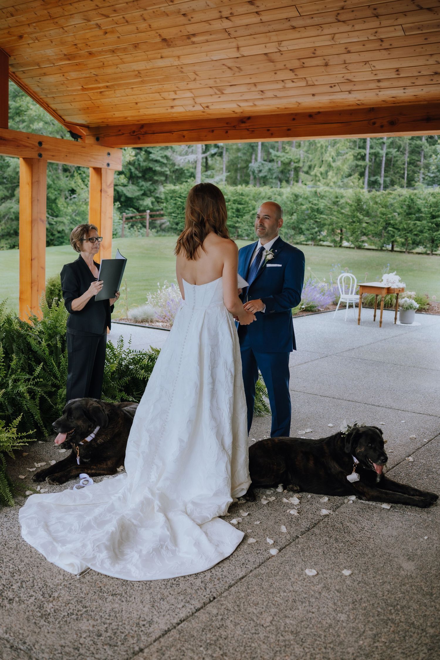 Nanaimo back yard wedding