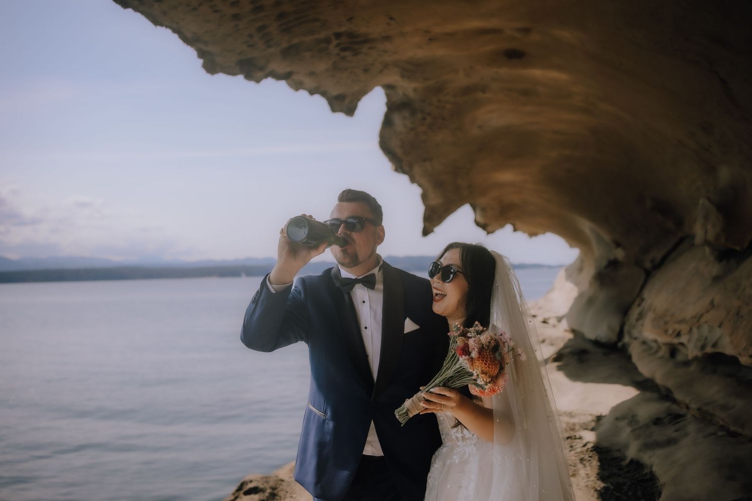 Gabriola Island Wedding Photographer, Bridal portraits, Malaspina galleries, sandstone, elopement photography, champagne spray