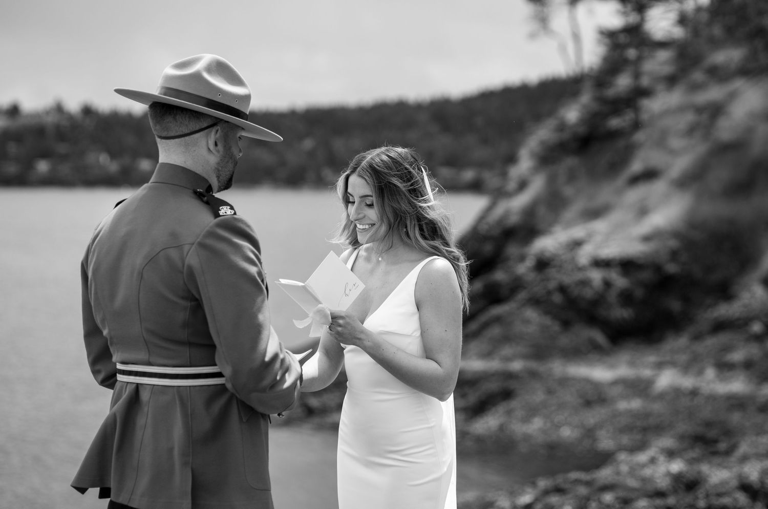 nanoose bay first look, private vows, Vancouver Island wedding photography, wedding photographer, Nanaimo weddings