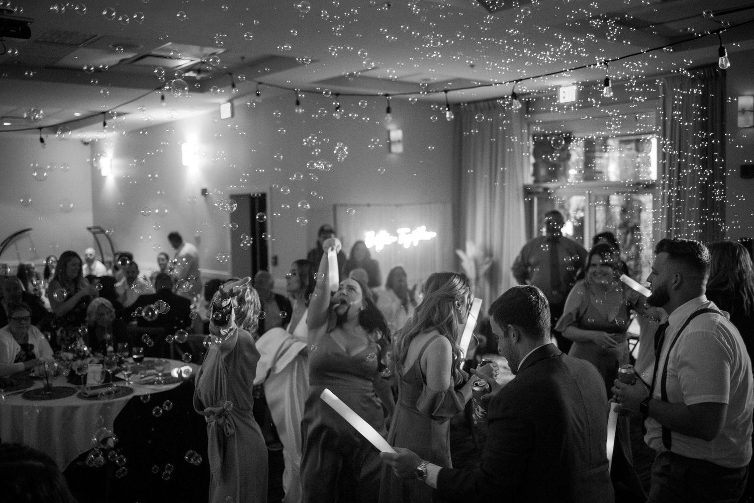 wedding cake, cake cutting, reception, Vancouver Island photographer, nanaimo wedding, parksville resort wedding, first dances, dance floor