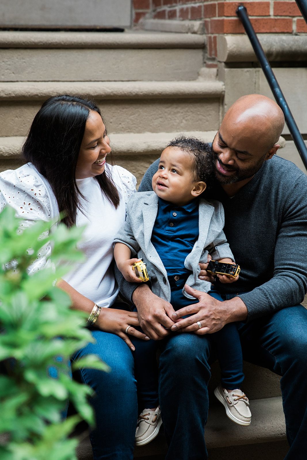 Family photography near me, outdoor home mini session for a young family
