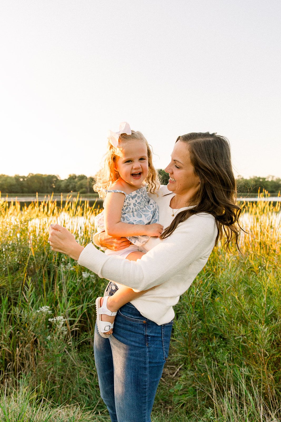 Chicago family photographers, suburban fall mini session in Busse Woods Schaumburg Illinois