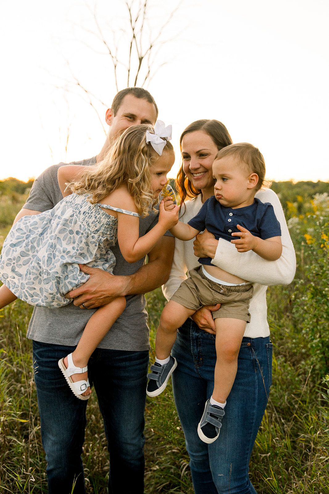 Chicago family photographers, suburban fall mini session in Busse Woods Schaumburg Illinois