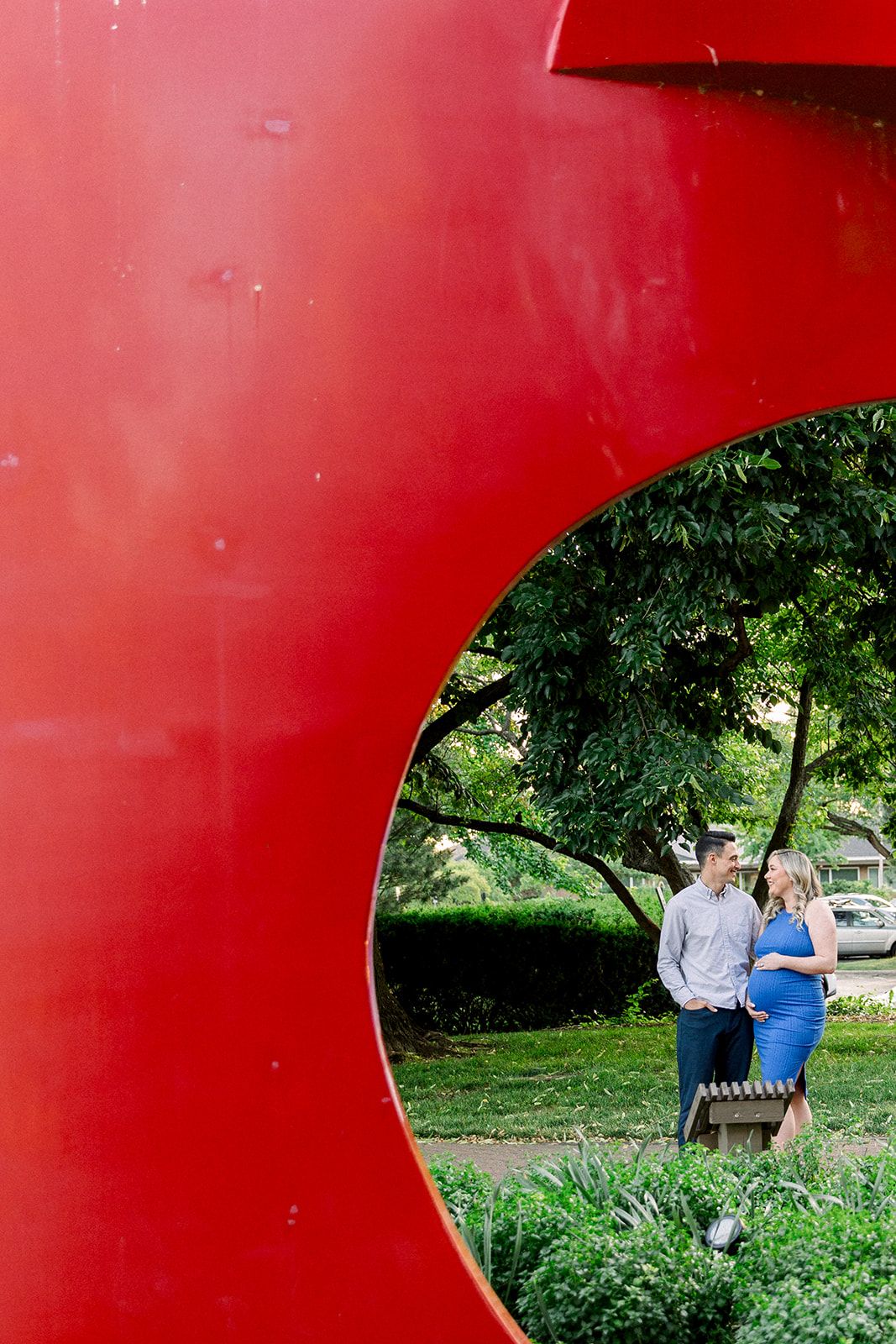 Maternity photography near me, chicago pregnancy photoshoot in the chicago suburbs, Naperville riverwalk portrait