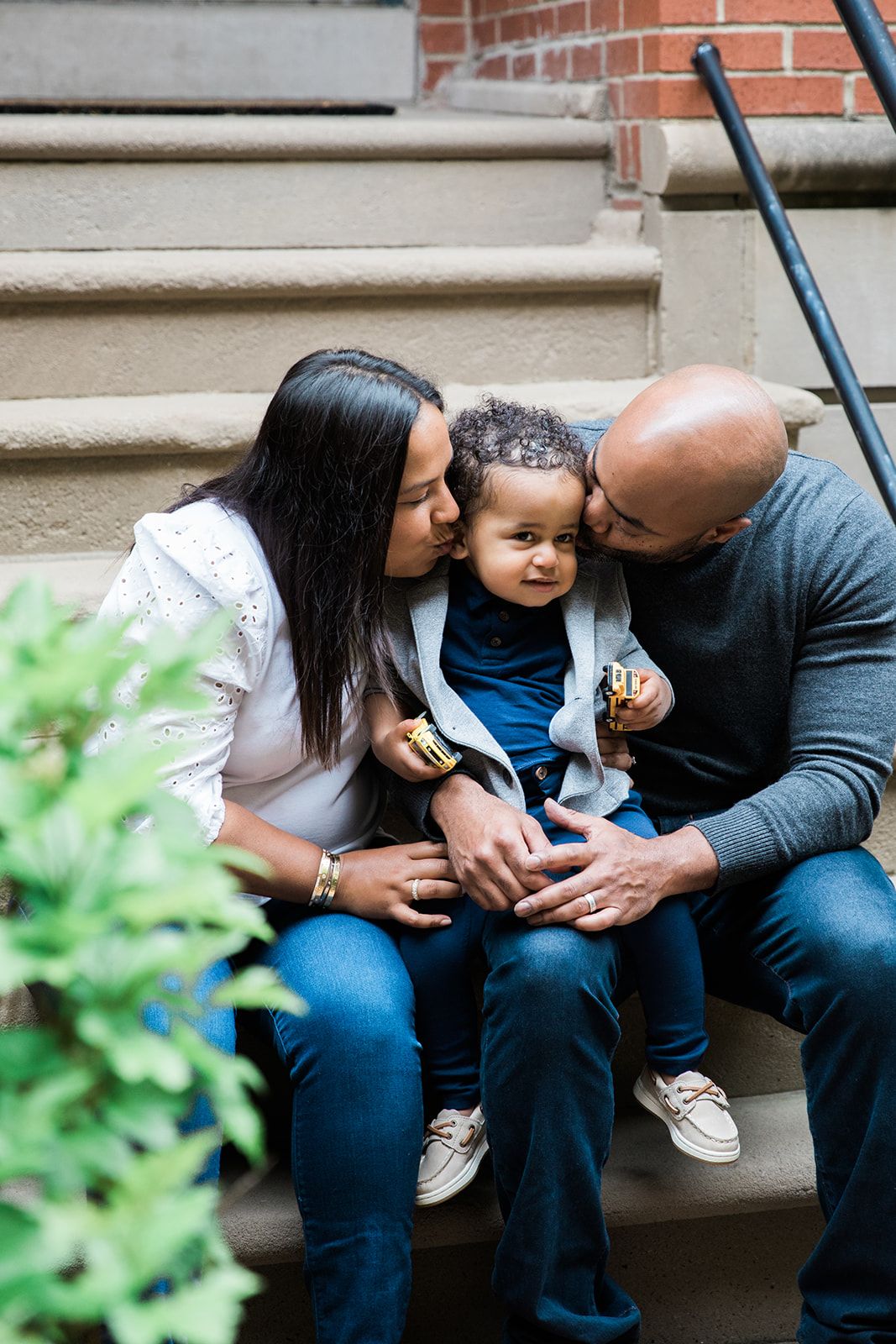 Family photography near me, outdoor home mini session for a young family
