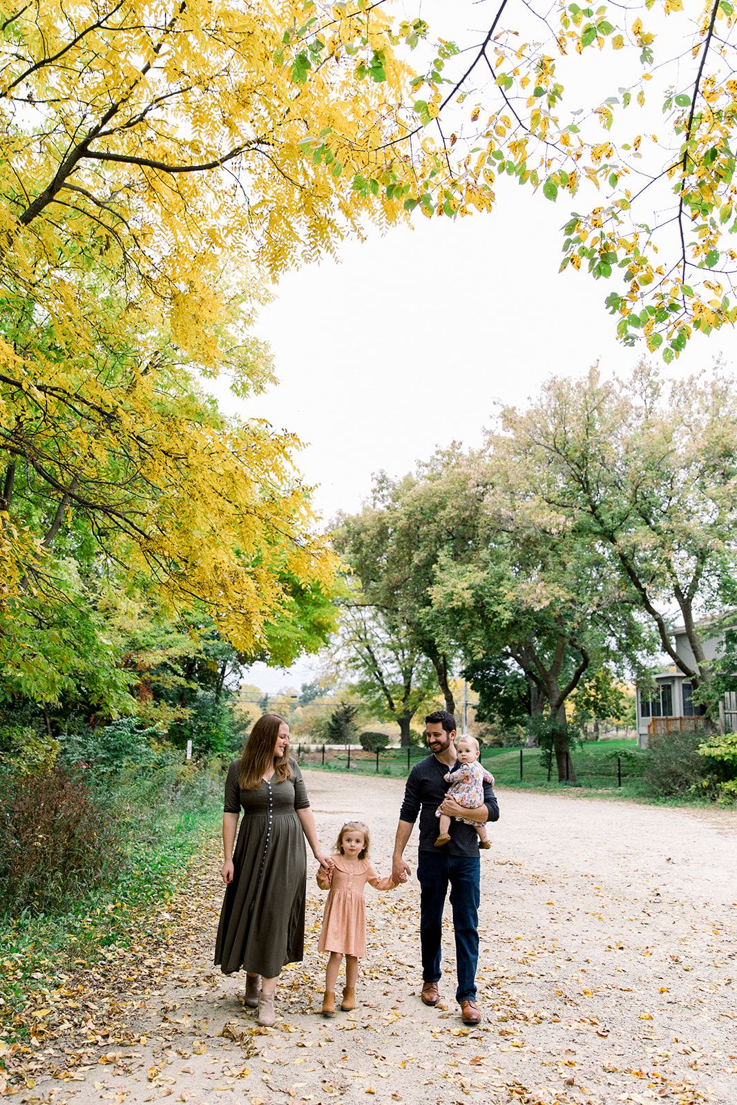 family photographers, fall outdoor mini session for a chicago suburban young family in schaumburg