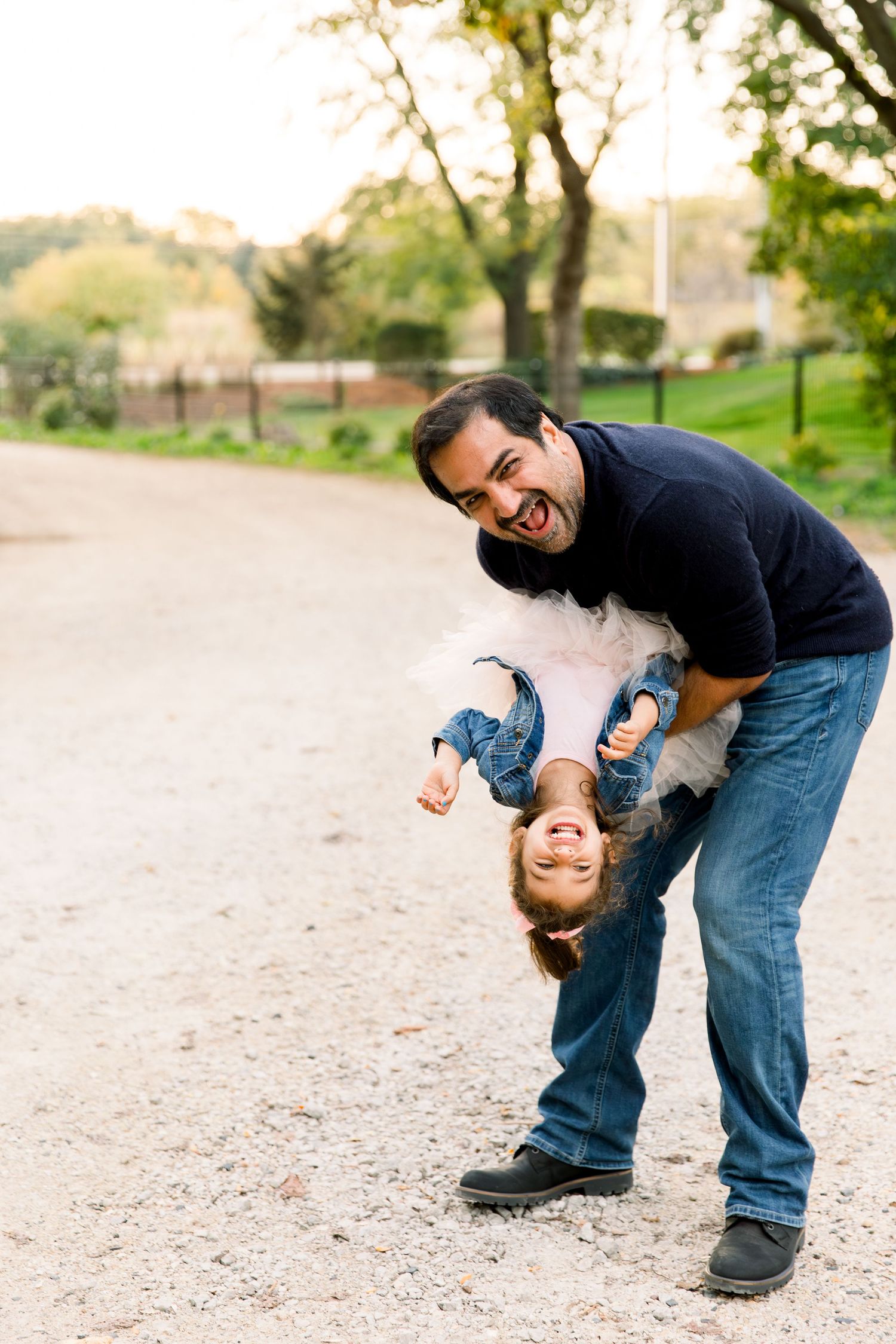 Family photography, outdoor fall chicago suburbs mini session for extended family with grandparents