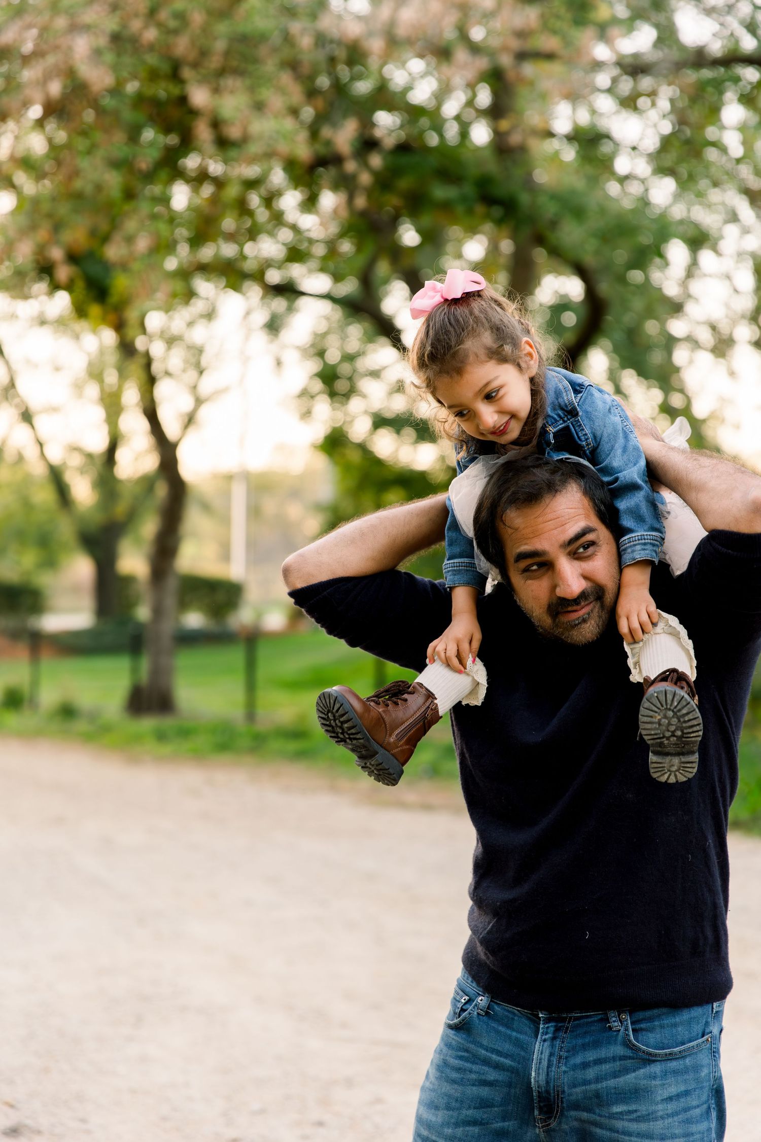 Family photography, outdoor fall chicago suburbs mini session for extended family with grandparents