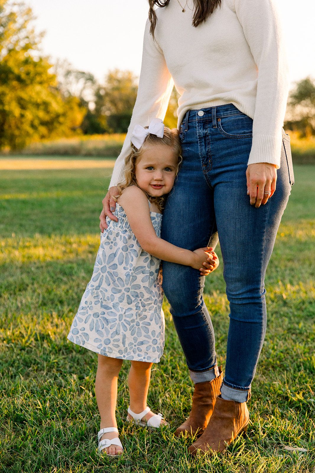 Chicago family photographers, suburban fall mini session in Busse Woods Schaumburg Illinois